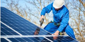 Installation Maintenance Panneaux Solaires Photovoltaïques à Le Beausset